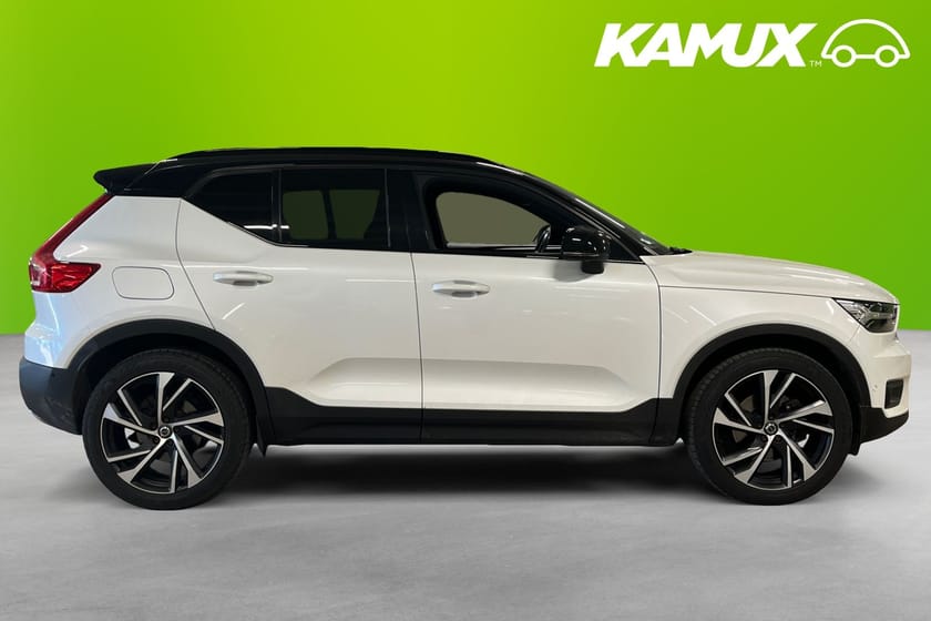 Bild 2 av Volvo XC40 T5 AWD R-Design Pano H/K 360° Värmare Drag