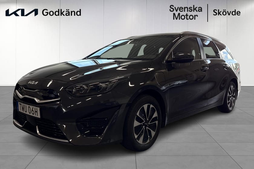 Bild 2 av Kia Ceed Sportswagon Plug-in Hybrid Advance Plus 2022 Sommardäck & vinterdäck – Avtagbar dragkrok