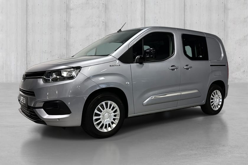 Bilde 2 av Toyota ProAce City Electric EV | Comfort | L2 | 3S | Kamera | 2x skyv | Norsk