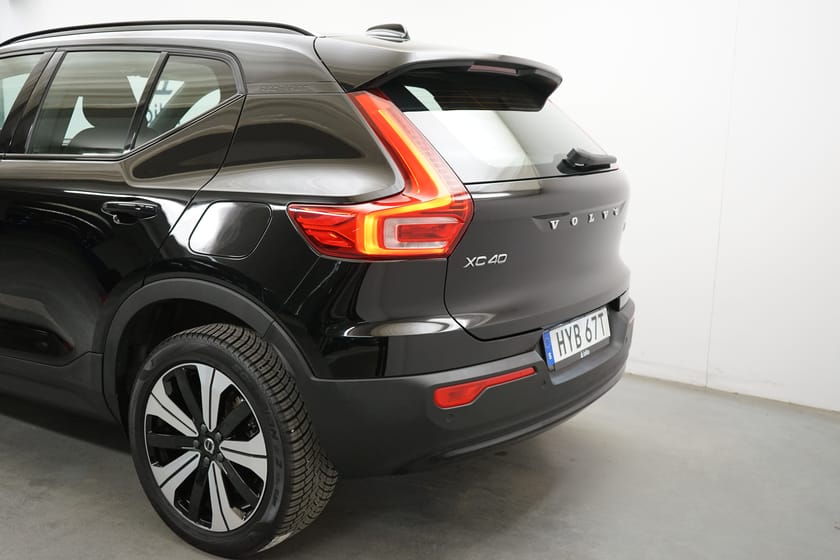 Bild 3 av Volvo XC40 Recharge Core, Baklucka elmanövrerad, Navigation