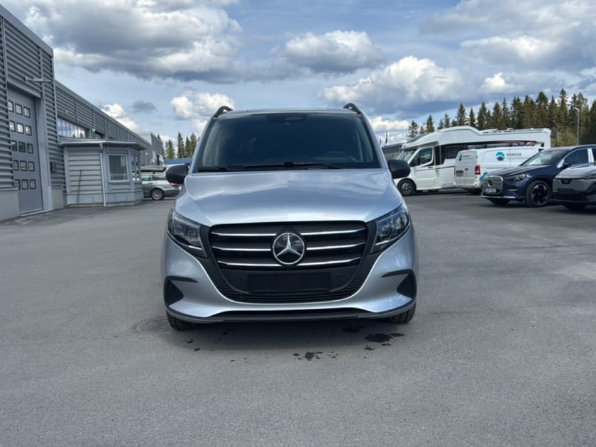 Bild 4 av Mercedes-Benz Vito 119 CDI 4x4 3.0t ex.lång Select