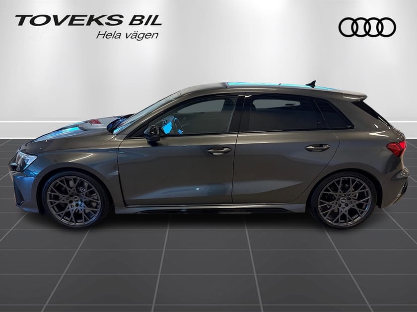 Bild 5 av Audi RS3 Sportback quattro 400HK 2025