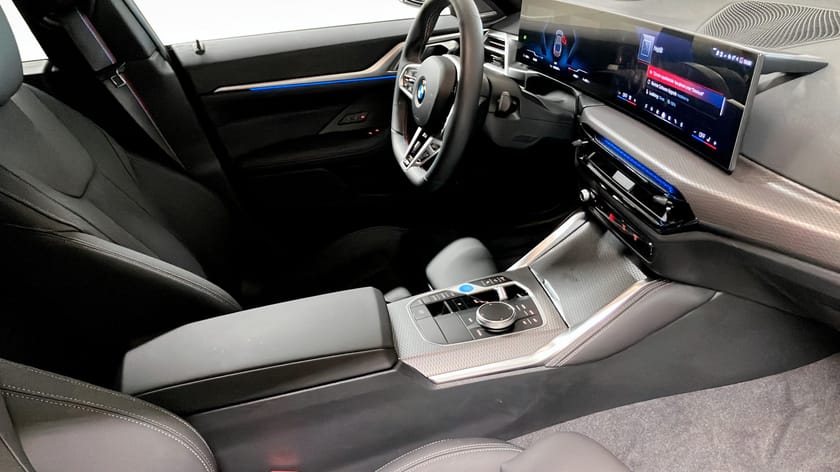 Bild 3 av BMW i4 M60 xDrive Gran Coupé M Sport Pro, H/K ljud,
