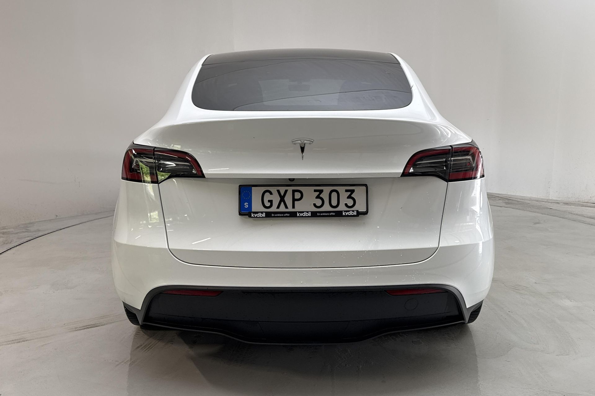 Tesla Model Y Standard Range RWD 2023, bild 6/10