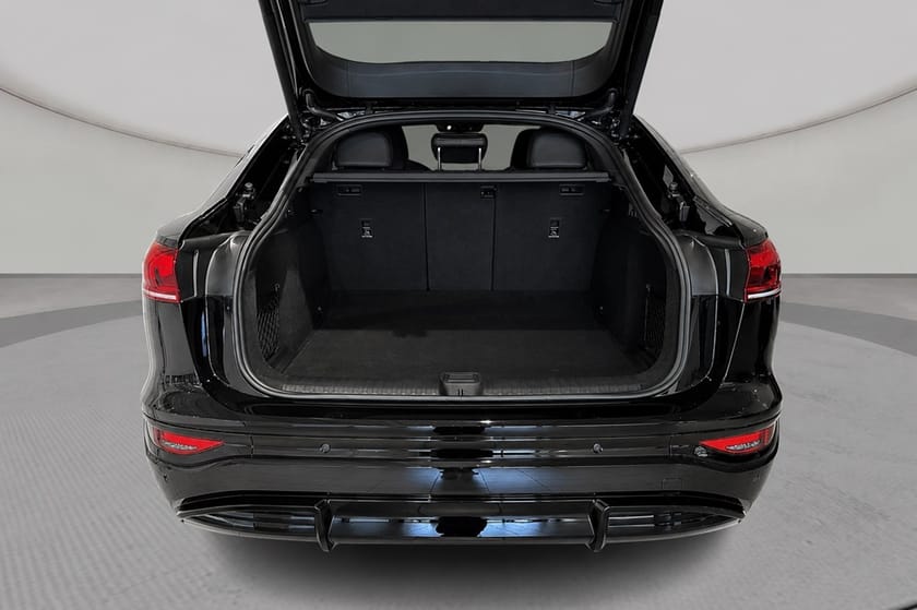 Bild 4 av Audi Q6 Sportback e-tron quattro S-line 428hk Selection Edition