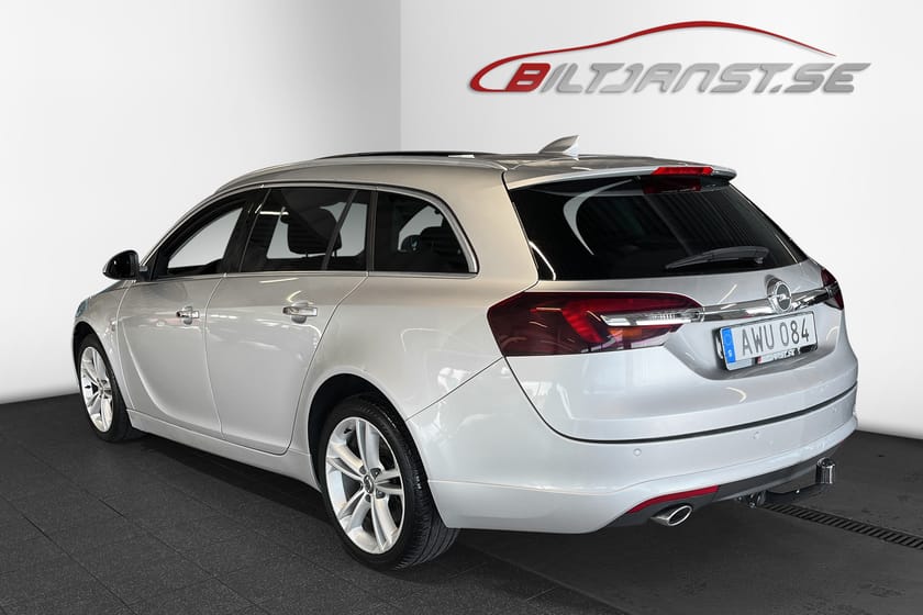 Bild 3 av Opel Insignia Sports Tourer OPC-LINE 4WD | DRAGKROK | TAKLUCKA