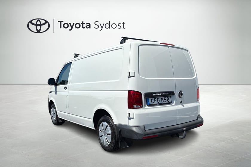 Bild 2 av Volkswagen Transporter Skåp 2.0 150hk TDI Automat Drag Backkamera AC Värmare mm.