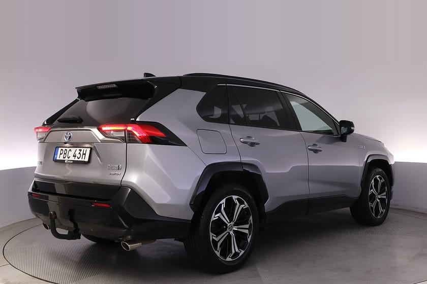 Bild 5 av Toyota RAV4 Plug-in Hybrid Style Premium Drag Elstol Kamera