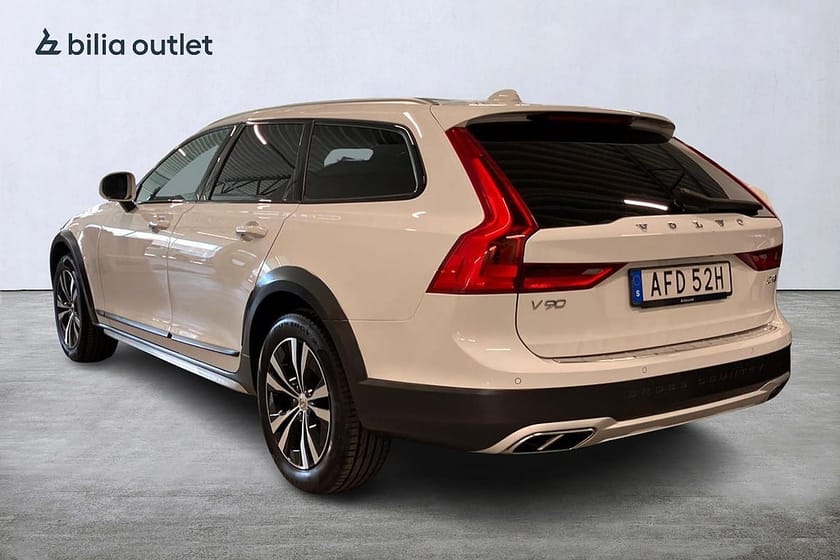 Bild 3 av Volvo V90 Cross Country D4 AWD Advanced SE II Kamrem Bytt 360°kam Skinn Drag
