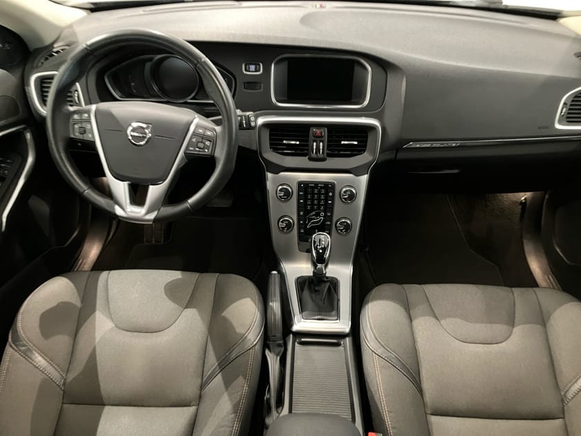 Bild 5 av Volvo V40 Cross Country T3 Adv Edition