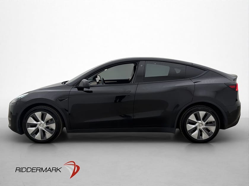 Bild 5 av Tesla Model Y Long Range AWD Drag AP Pano Kamera Skinn MOMS