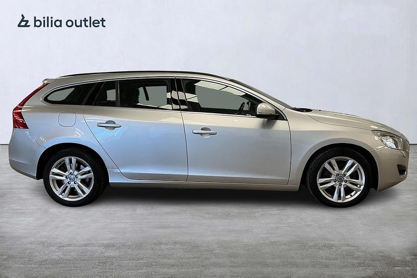 Bild 5 av Volvo V60 D3 Momentum Business Edition Pro Helskinn Dragkrok