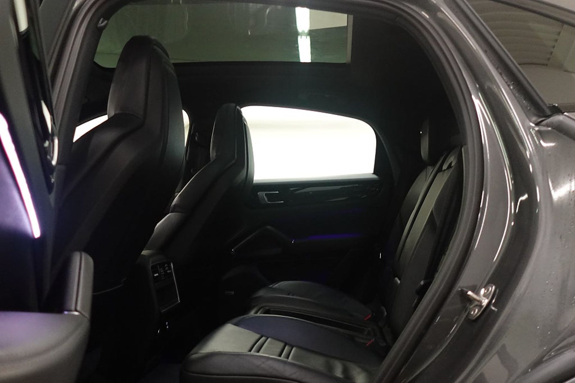 Porsche Cayenne E-Hybrid Coupé 2020, bild 6/10