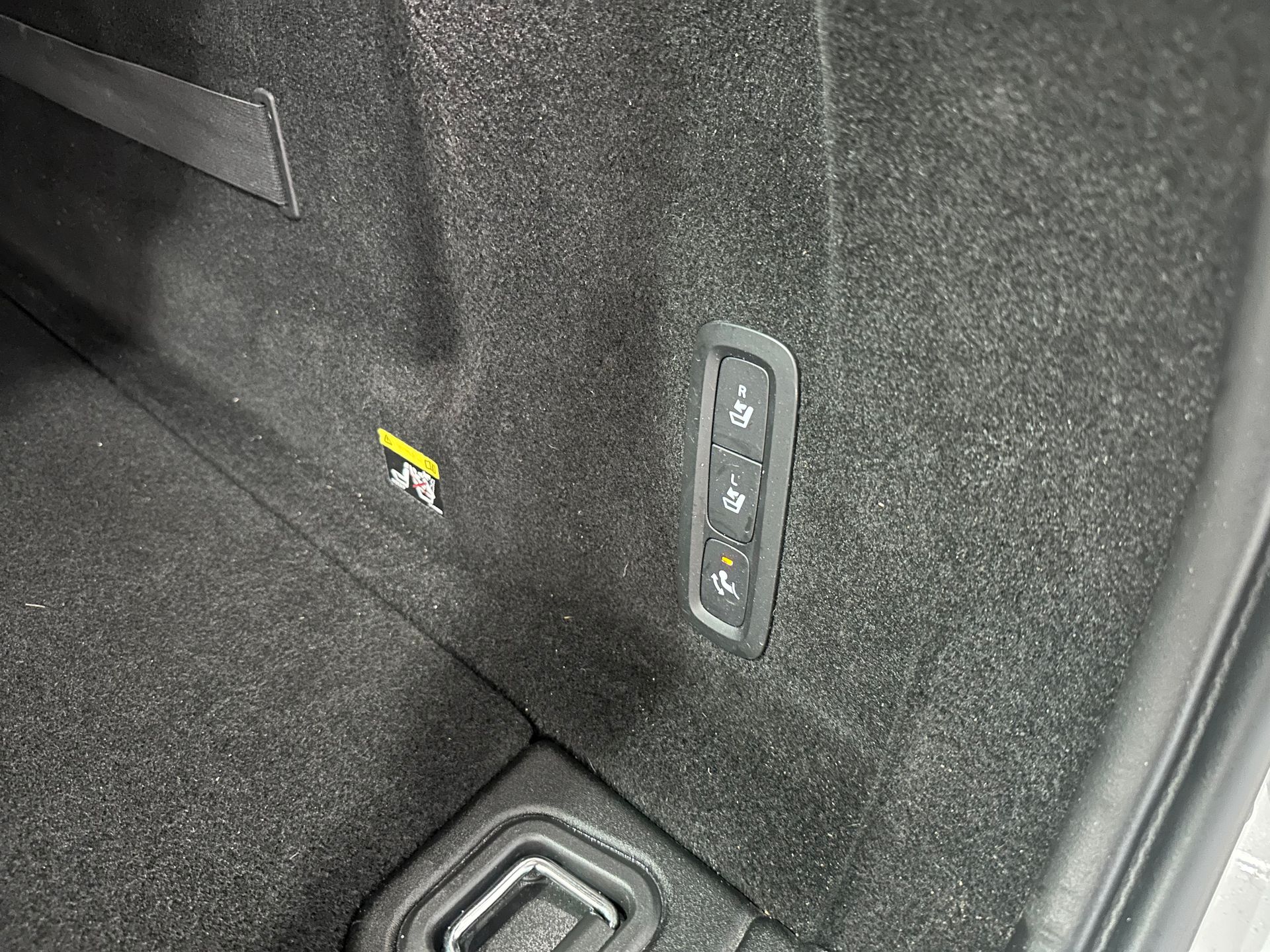 Volvo XC60 D4 Momentum Advanced SE 2019, bild 7/10