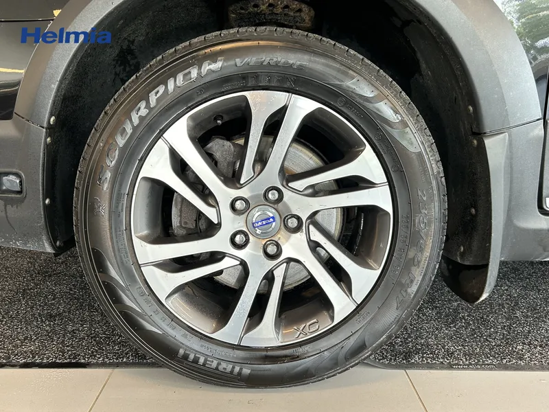 Bild 13 av 13 – Volvo XC70 D4 163 AWD Momentum DE