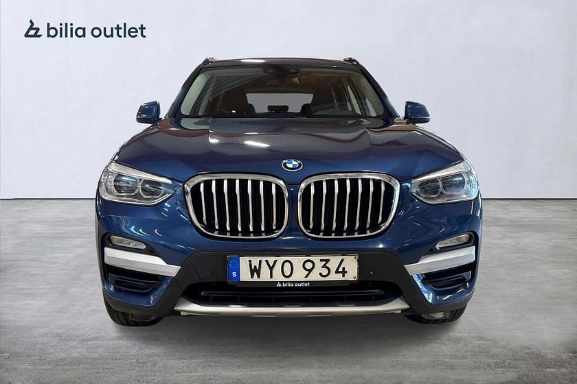 Bild 3 av BMW X3 xDrive20d xLine / Navi / Värmare / Drag / Sommarkampanj
