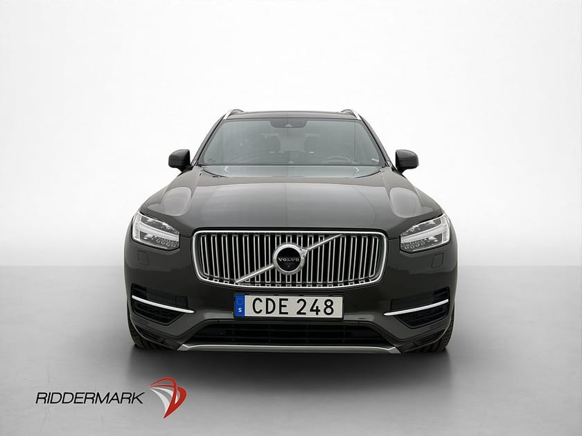 Bild 2 av Volvo XC90 T8 AWD Inscription 7-Sits B&W 360° Pano HuD Drag