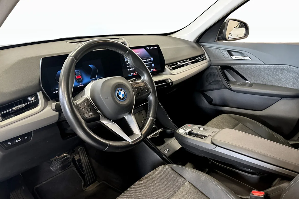 BMW iX1 xDrive30