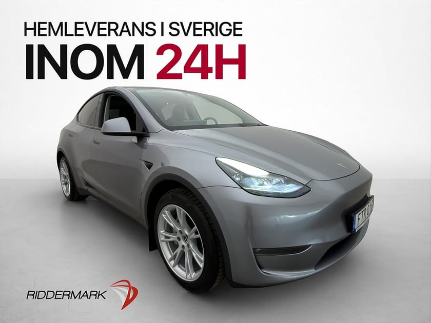 Bild 1 av Tesla Model Y Long Range AWD Kamera Autopilot Panorama MOMS