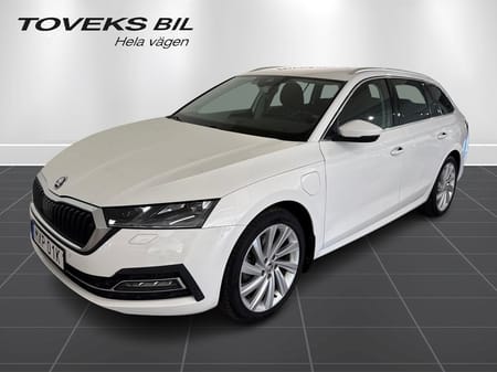 Škoda Octavia Kombi iV VIA COMBI STYLE 1,4 TSI 204 HK 6