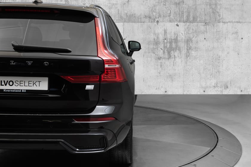 Bilde 4 av Volvo XC60 T6 AWD 350hk Ultimate Dark/Hengerfeste/HeadUp/360/Pano