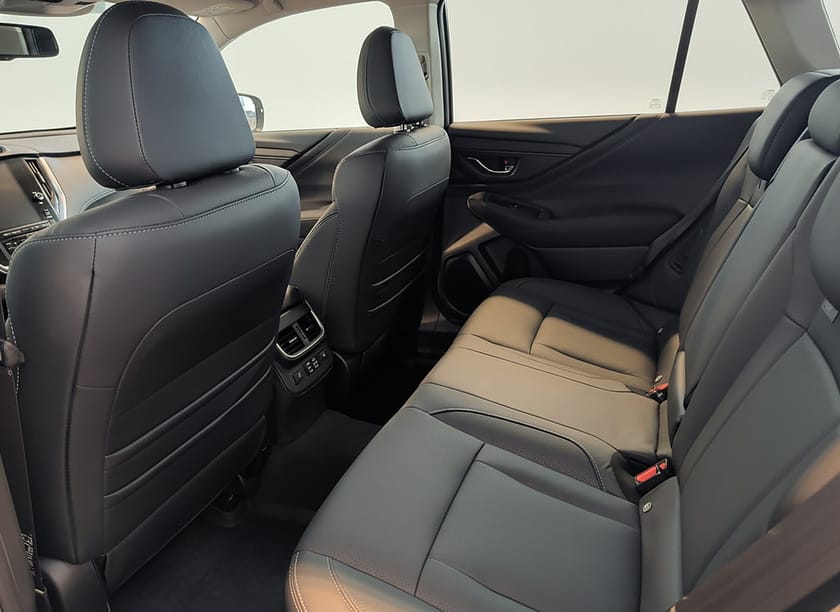 Bild 5 av Subaru Outback Limited 4WD *Hugobil Edition 75år*