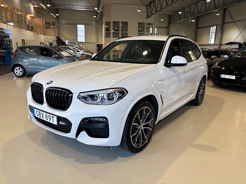 Bild 1 av BMW X3 xDrive30e Steptronic M Sport, HK / HUD