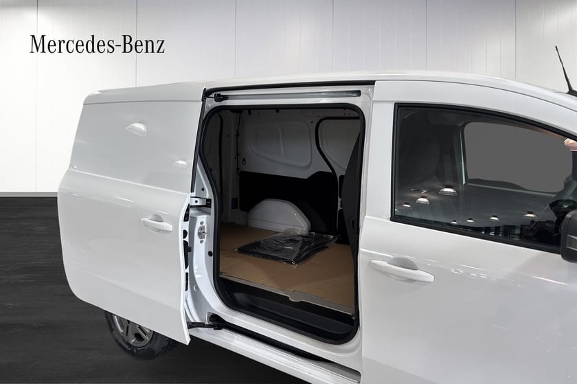 Bild 2 av Mercedes-Benz Citan 112 CDI SKÅP L2 SPECIAL EDITION