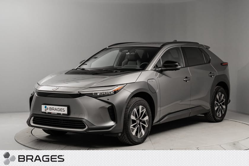 Bilde 1 av Toyota bZ4X AWD Executive