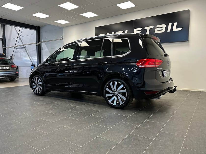 Bild 4 av Volkswagen Touran 7-sits 2.0 TDI GT Värmare Dragkrok Carplay