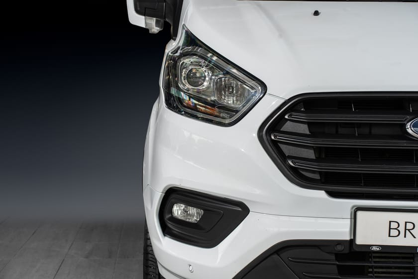 Bilde 4 av Ford Transit Custom 340 L2 130hk aut H.feste | R.kamera | Webasto