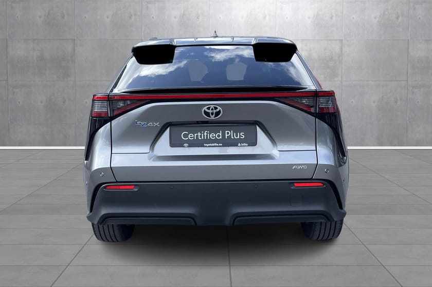 Bilde 4 av Toyota bZ4X Executive -AWD