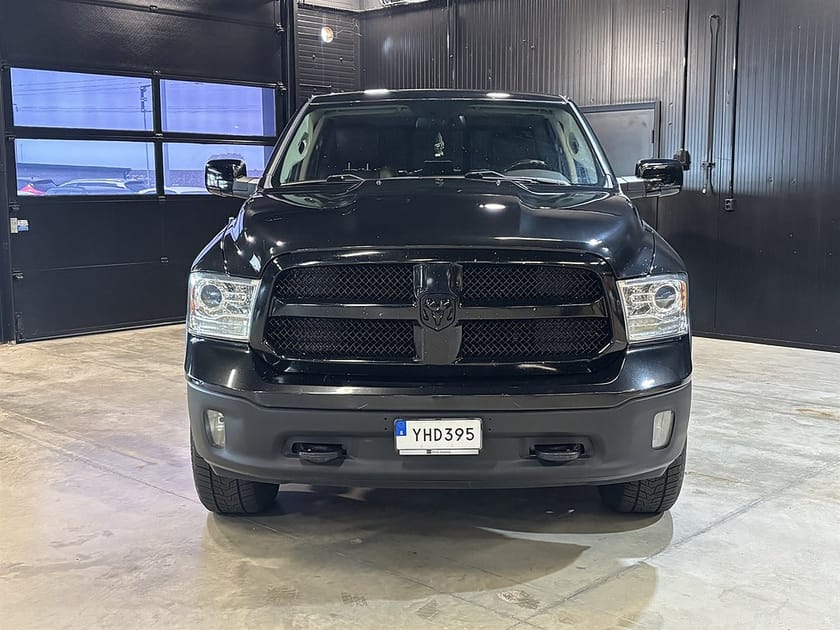 Bild 2 av RAM 1500 Crew Cab Dodge V8 HEMI (395hk) Long Horn