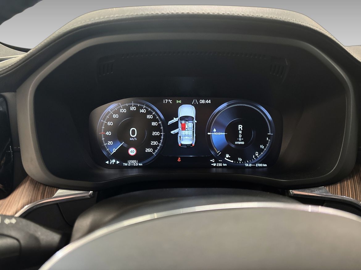 Volvo XC60 Recharge T6 AWD Geartronic, 341hp, 2021