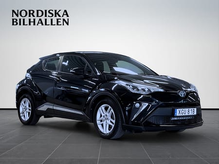 Toyota C-HR Hybrid CVT Active Nyservad Kamera Drag Värmare