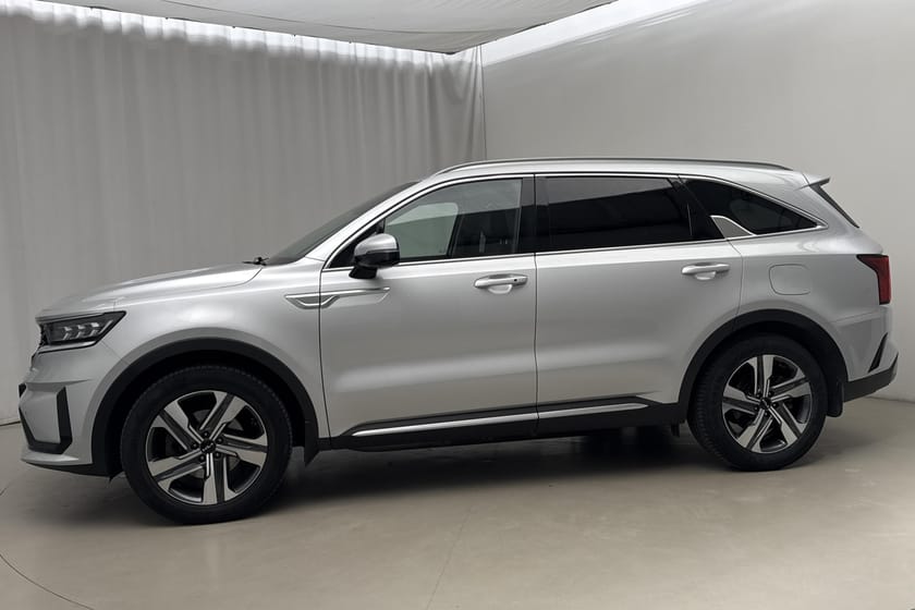 Bild 2 av Kia Sorento PHEV 1.6 T-GDi Plug-in Hybrid AWD 265hk Advance