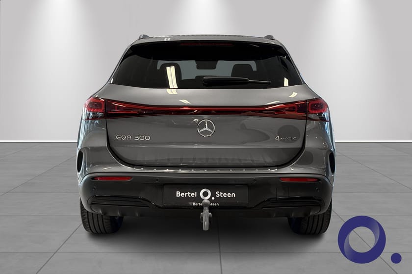Bilde 4 av Mercedes-Benz EQA 300 4MATIC AMG Line/Panorama soltak