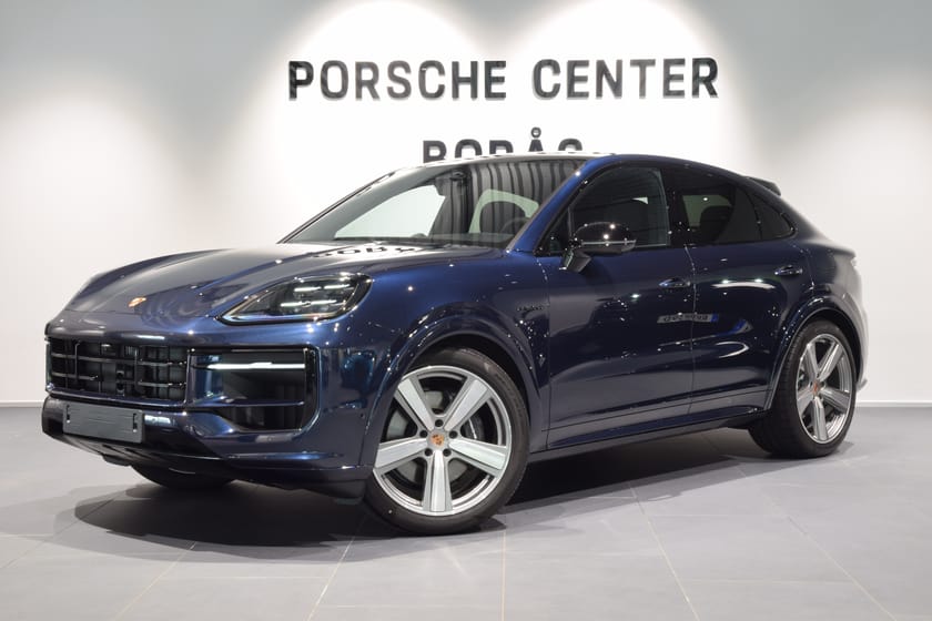 Bild 1 av Porsche Cayenne E-Hybrid Coupé Black Edition / 1.99% RÄNTA