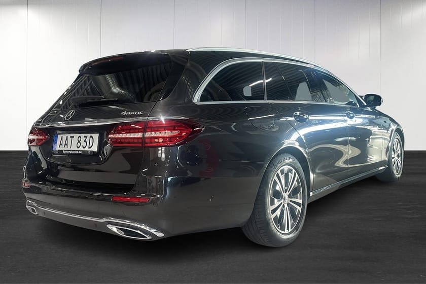 Bild 4 av Mercedes-Benz E 220 T d 4MATIC