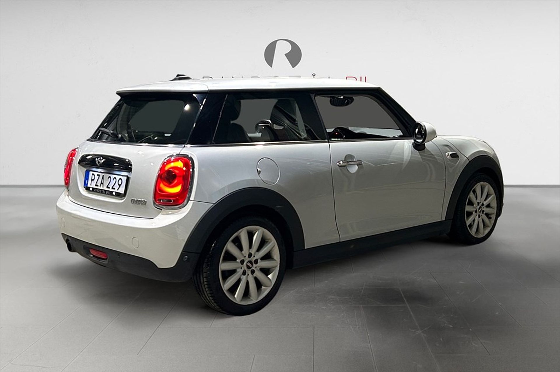 MINI Cooper 3-dörrars 136 HK AUT 2016, bild 7/10