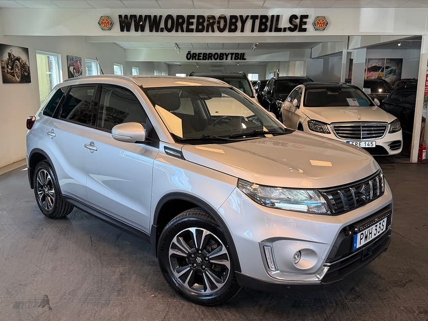 Bild 1 av Suzuki Vitara HEV AllGrip AGS Inclusive Drag M-värmare Gps B-kamera