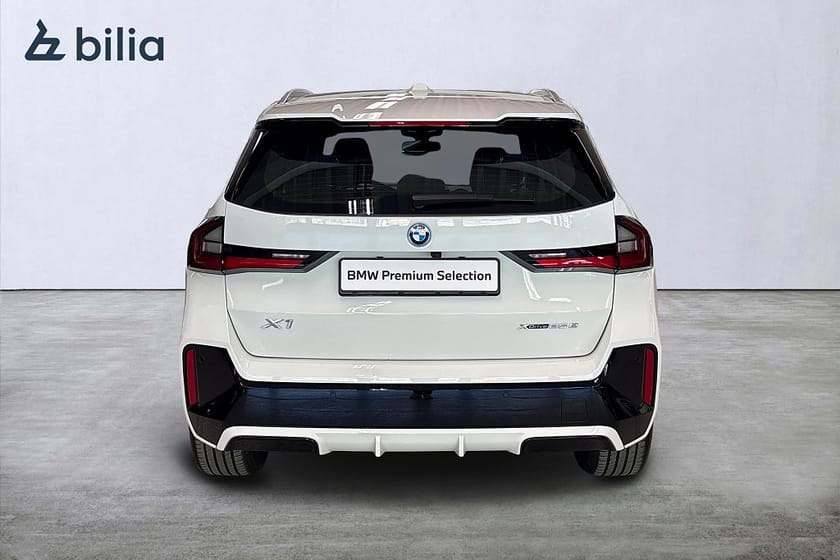Bild 4 av BMW X1 xDrive25e xDrive 25e M-Sport | H&K | Aktiv farthållare | Drag
