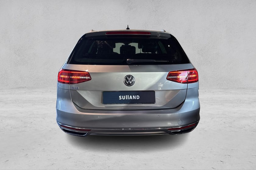 Bilde 4 av Volkswagen Passat Variant GTE | Hengerfeste | 360° kamera