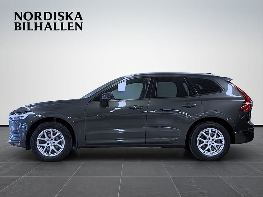 Bild 4 av Volvo XC60 B4 AWD Geartronic Momentum Pro Edition Pano Kamera GPS