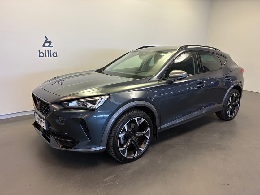 Bild 1 av CUPRA Formentor e-Hybrid / Keyless / Backkamera / Rattvärme / Parkeringssensorer /