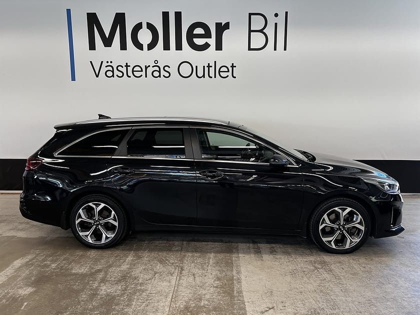 Bild 4 av Kia Ceed Sportswagon Plug-in Hybrid 141hk Panorama Drag Nav