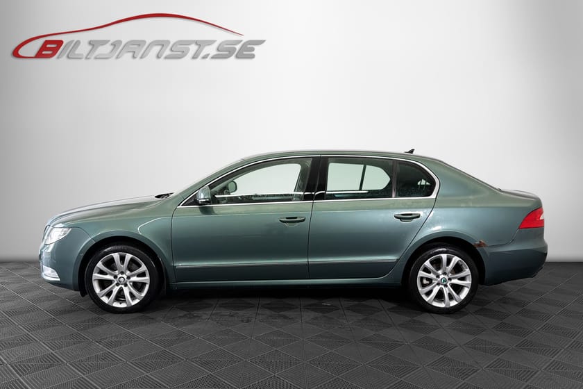 Bild 2 av Škoda Superb 1.8T 4X4 Navi F-Hållare NYBESIKTIGAD