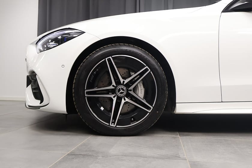 Bild 5 av Mercedes-Benz C 220 T d 4MATIC AMG Line Burmester Night Drag MOMS