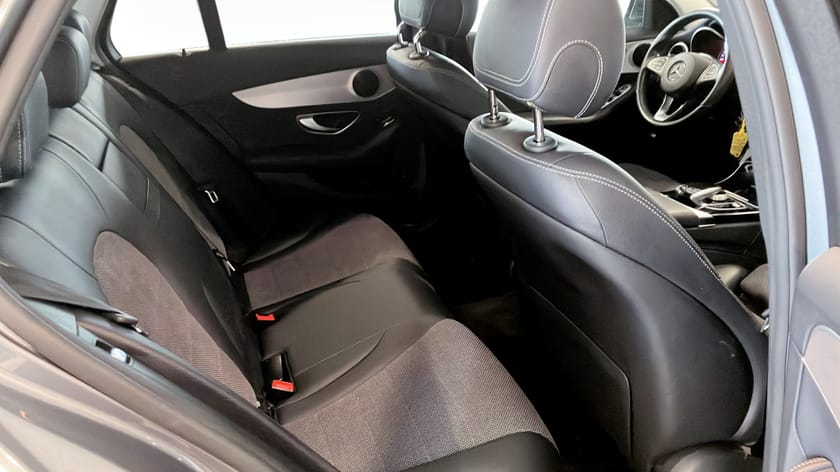 Bild 5 av Mercedes-Benz C 220 T d 4MATIC 220d KOMBI/Drag/Värmare