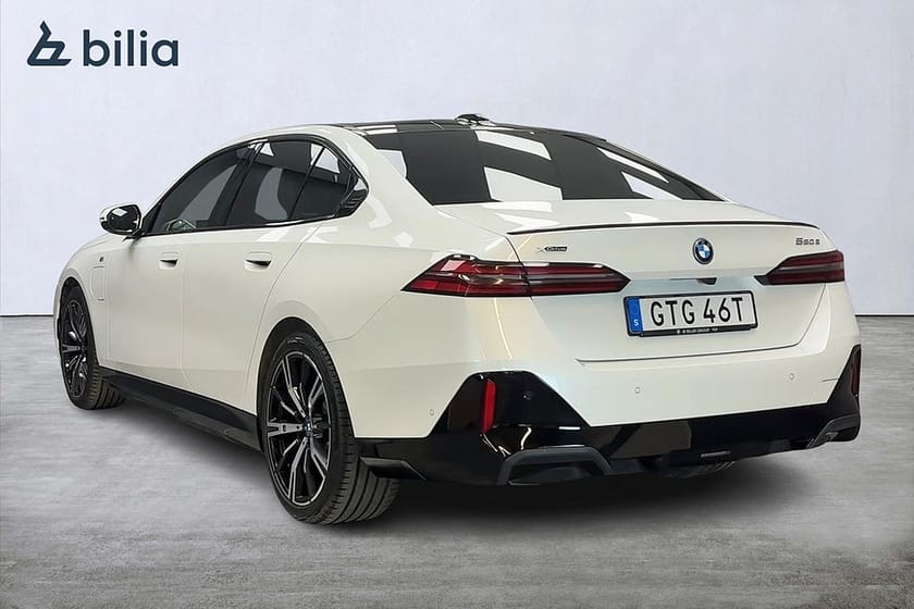 Bild 5 av BMW 550e xDrive Sedan 550 Sedan/PRO/360/HuD/B&W/Pano/Drag/ACC